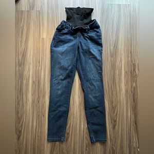 Motherhood Bounceback Postpartum Jeans Size Medium